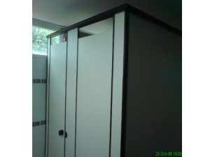 TOILET CUBICLE